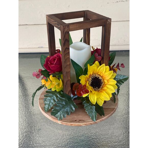 Sunflower & Rose Lantern Centerpiece – Rustic Farmhouse Table Decor Fall Accent - Picture 1 of 5
